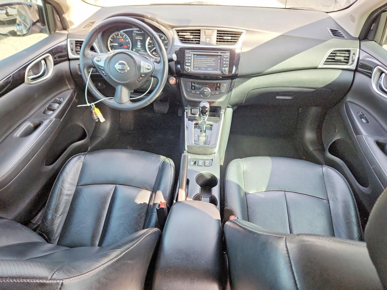 2018 Nissan Sentra Sl - zdjęcie 8