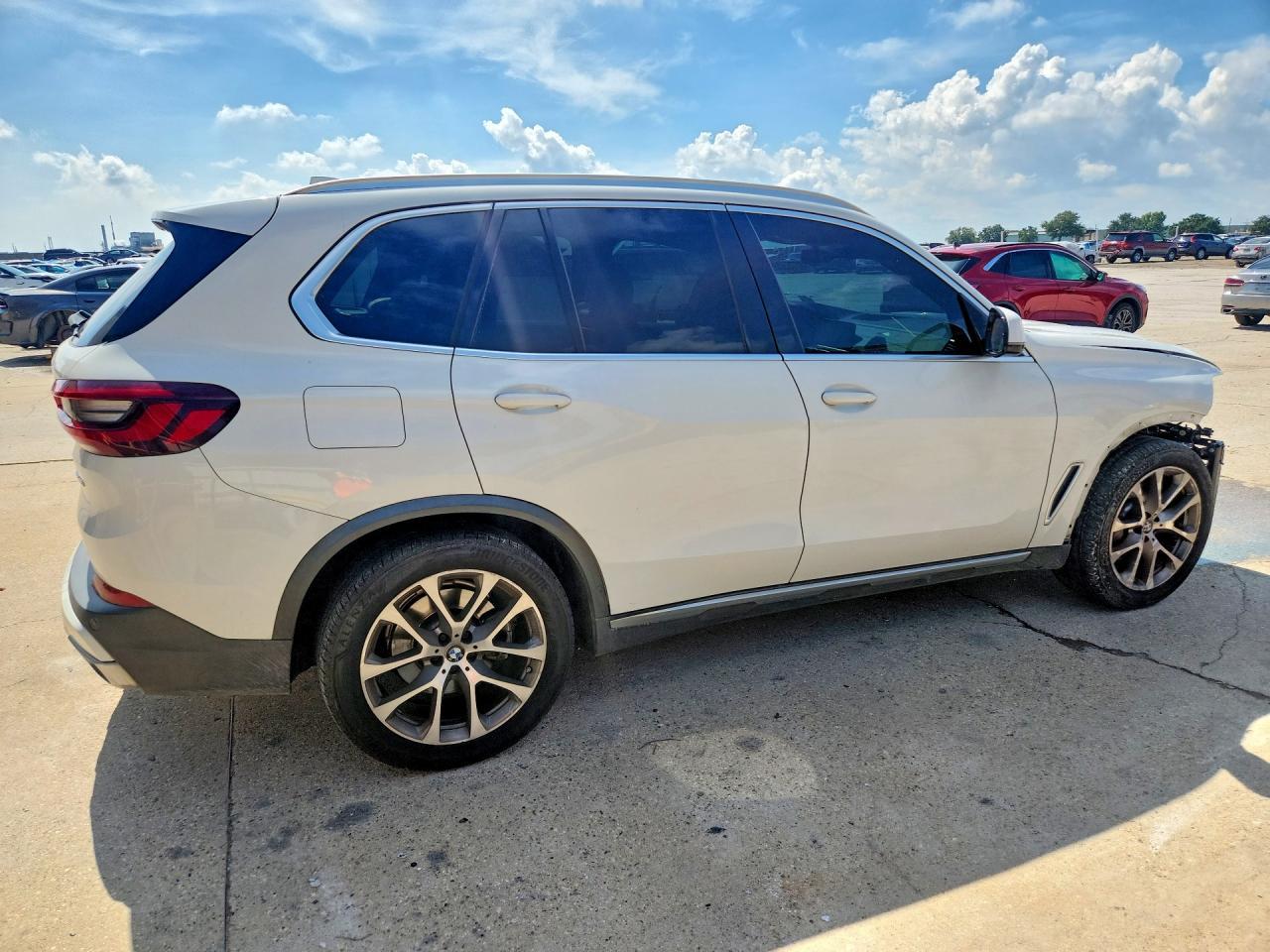 2021 BMW X5 Sdrive 40I - zdjęcie 3