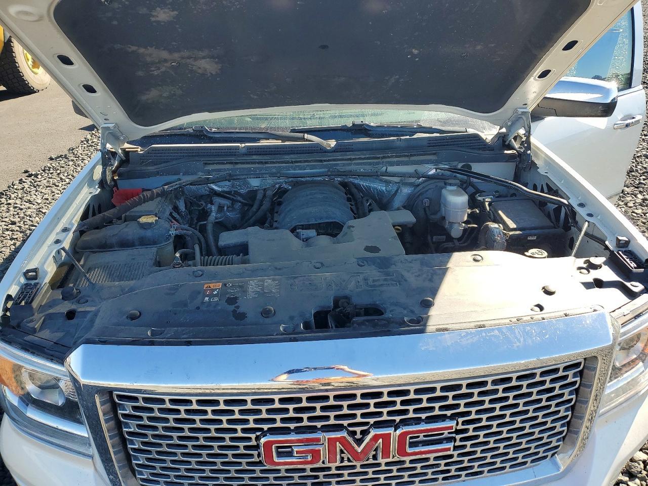 2015 GMC Sierra K1500 Denali - zdjęcie 11