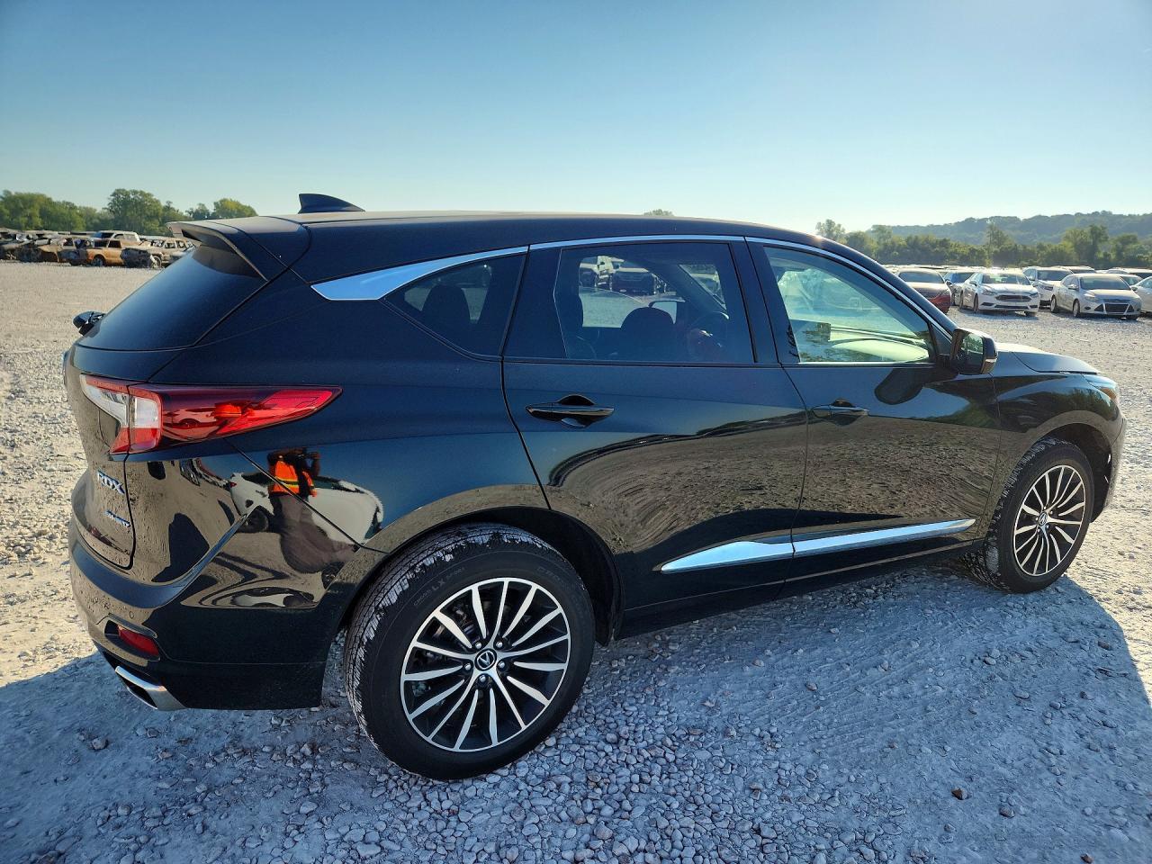 2025 Acura Rdx Advance - zdjęcie 3