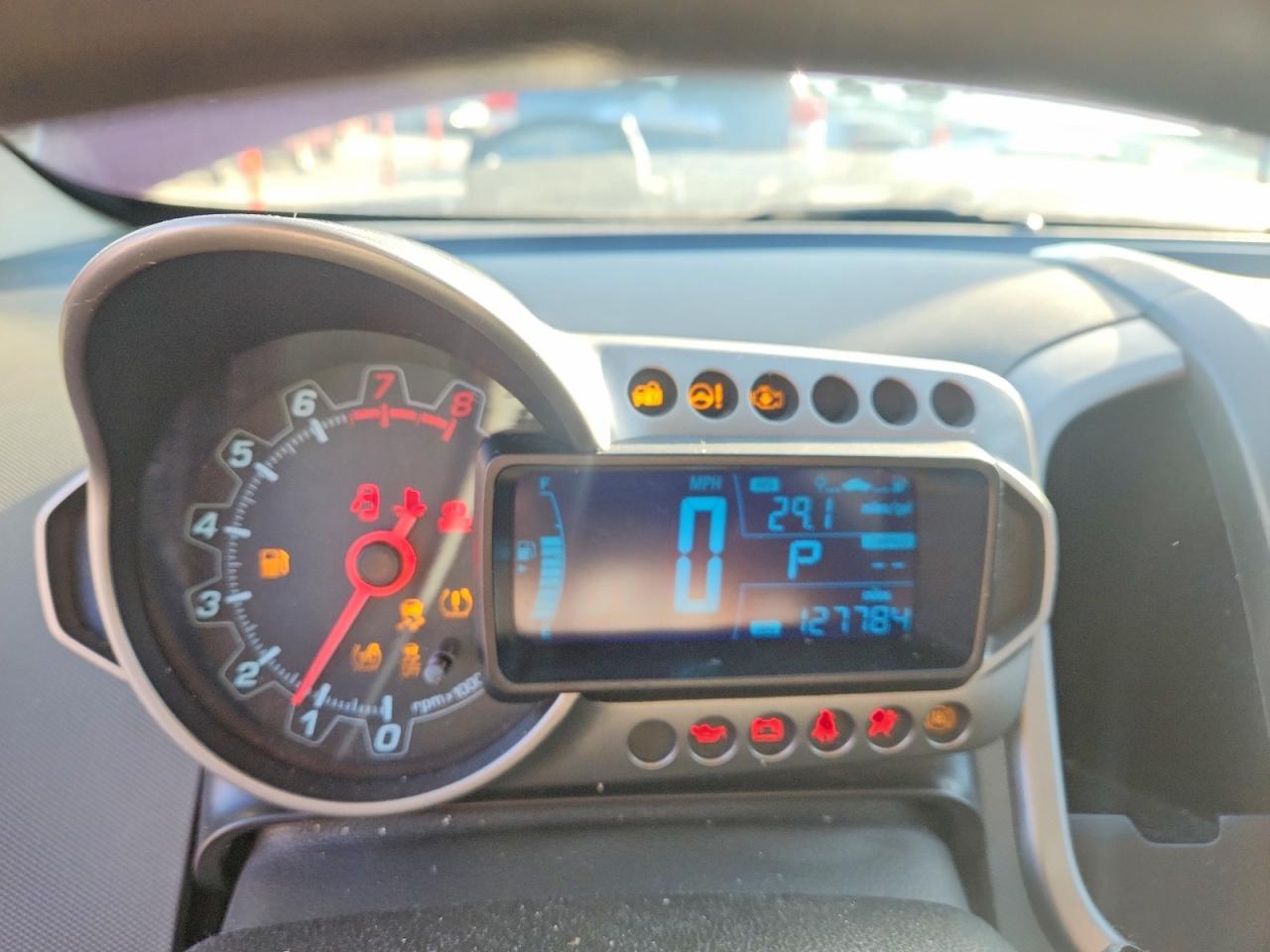 2016 Chevrolet Sonic Lt - zdjęcie 9