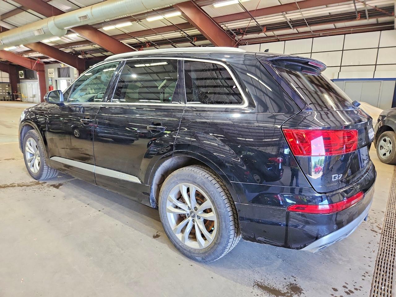 2019 Audi Q7 Premium - zdjęcie 2