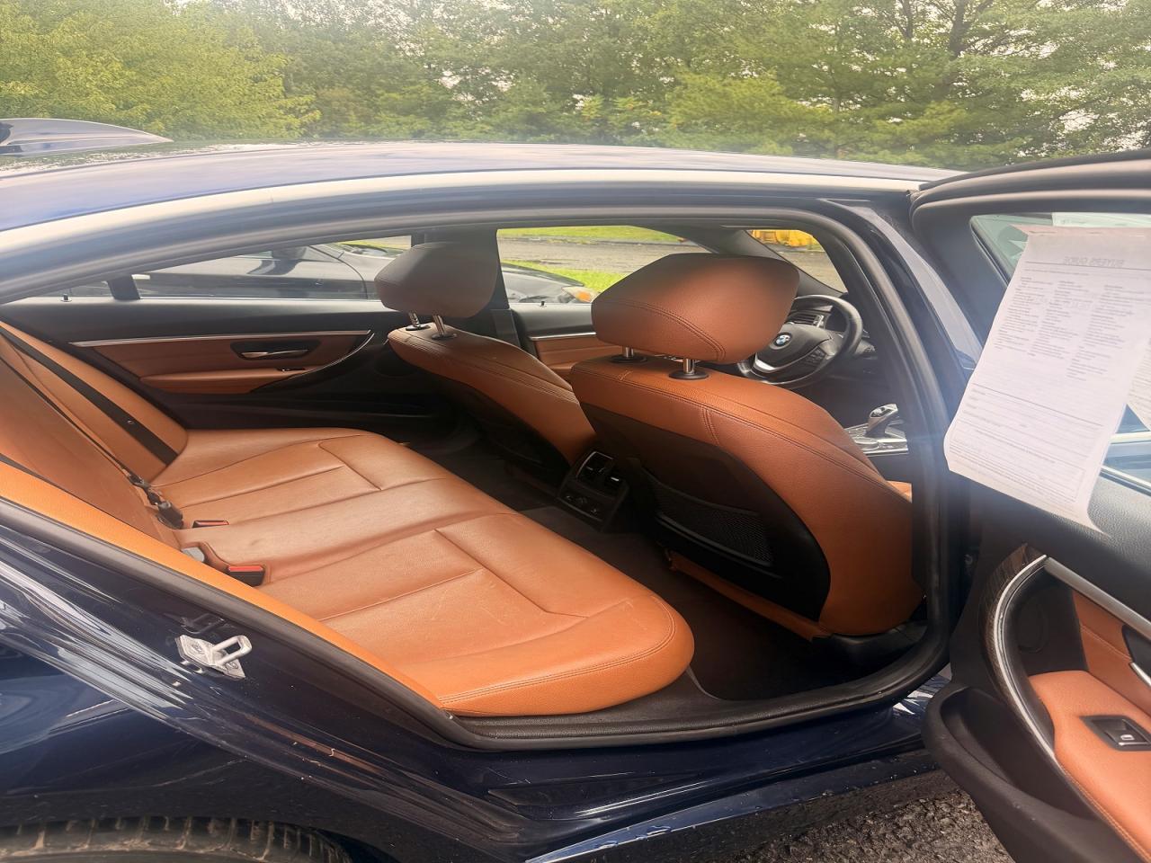 2017 BMW 330 Xi - zdjęcie 11