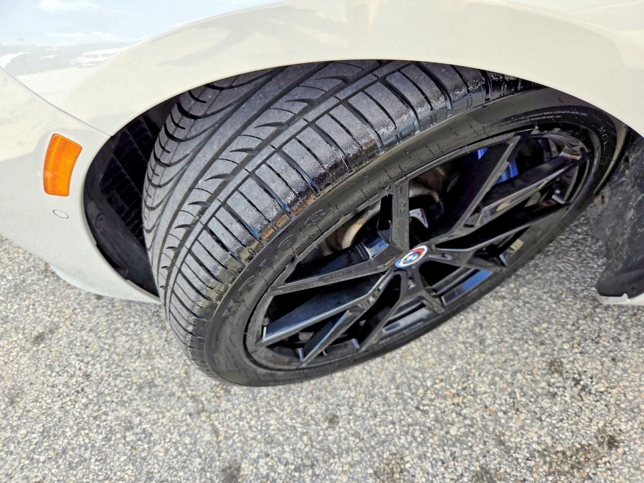 2022 BMW M850Xi - zdjęcie 14