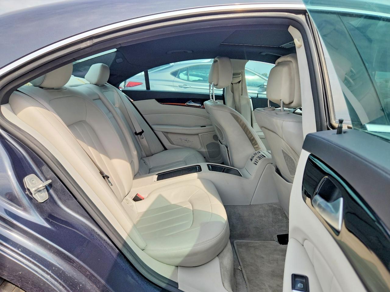 2016 Mercedes-Benz Cls 400 - zdjęcie 10