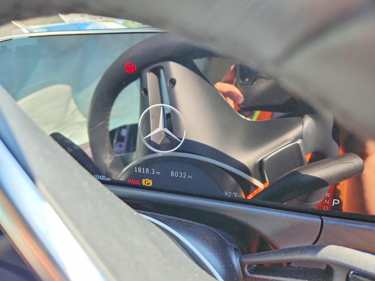 2026 Mercedes-Benz E 450 4Matic - zdjęcie 9