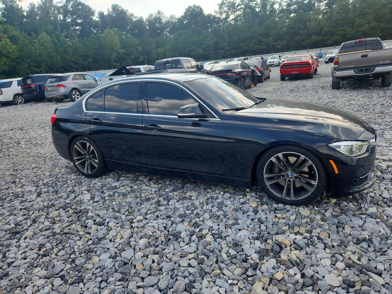 2016 BMW Seria 3 340i - zdjęcie 4