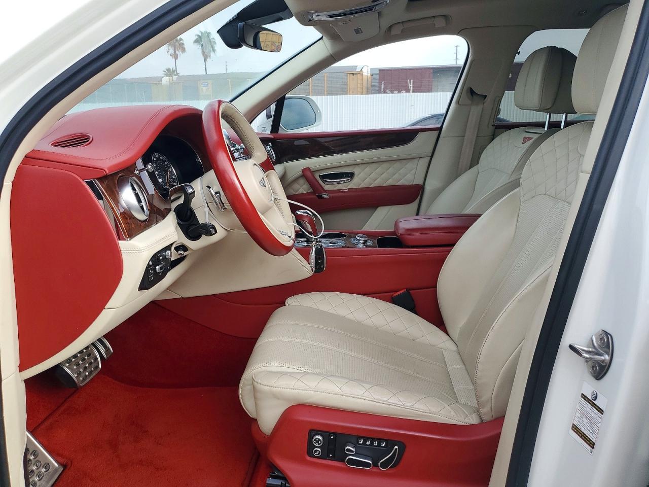 2018 Bentley Bentayga - zdjęcie 7