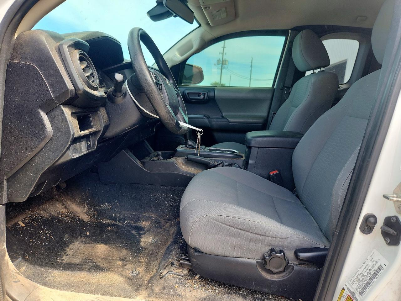 2019 Toyota Tacoma Sr - zdjęcie 7