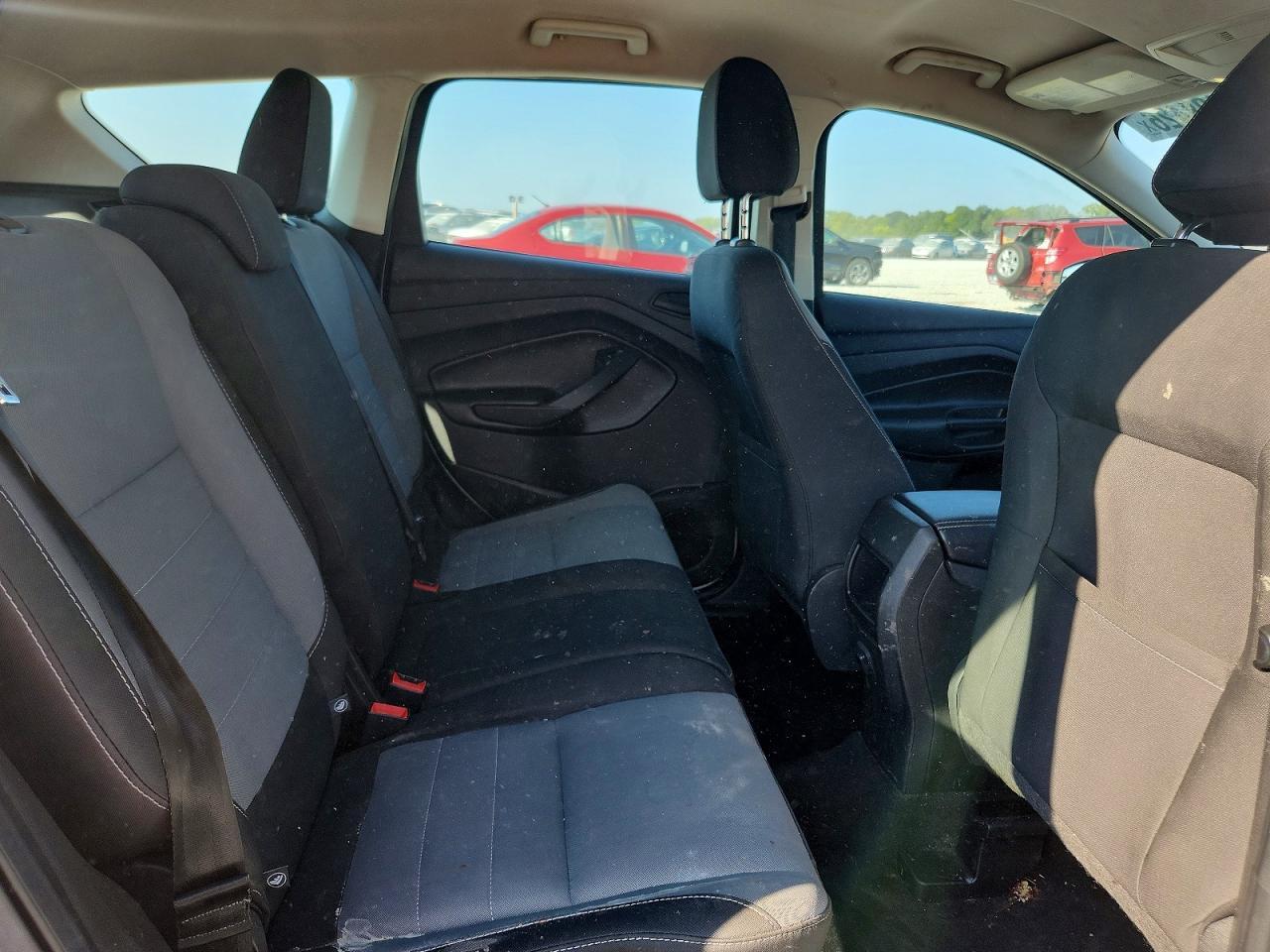 2017 Ford Escape S - zdjęcie 11