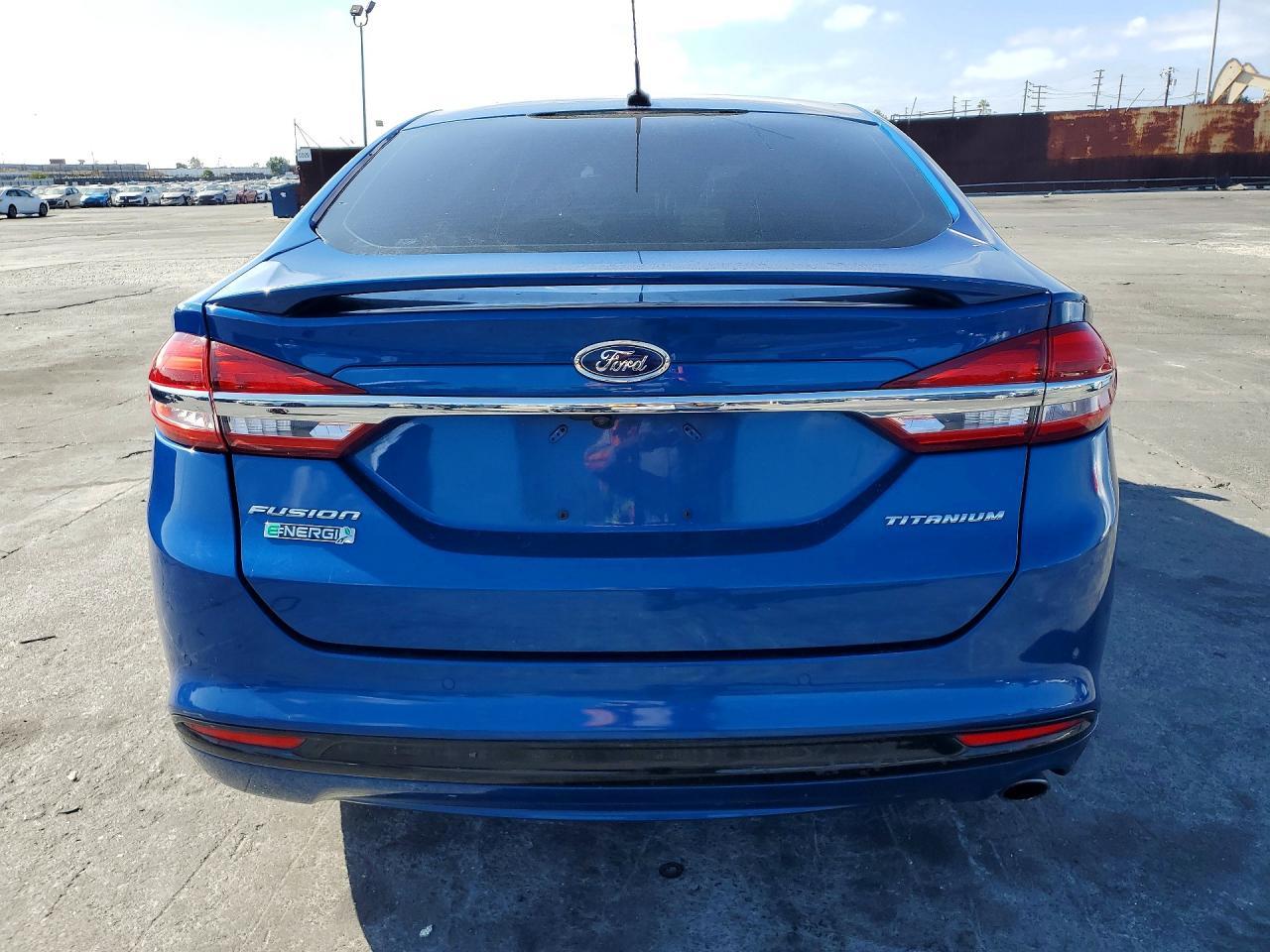 2017 Ford Fusion Titanium Phev - zdjęcie 6