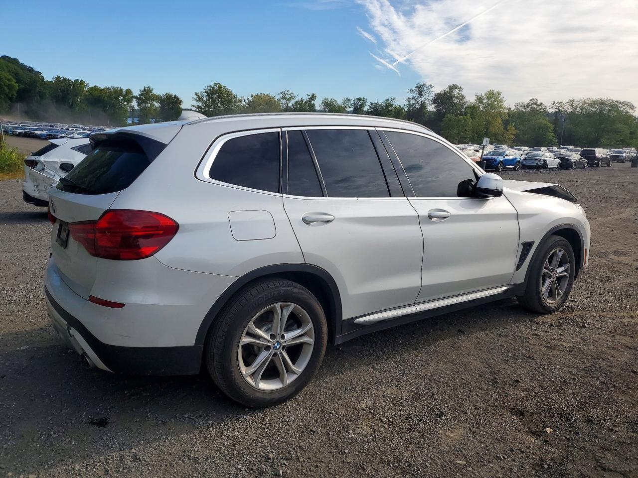2019 BMW X3 xDrive30I - zdjęcie 3