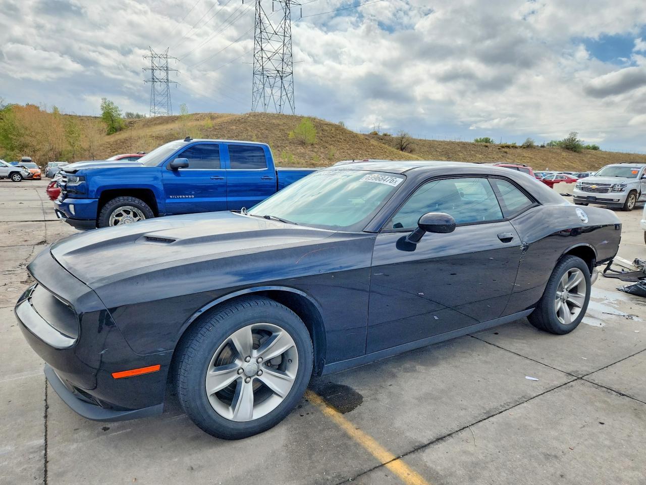 2016 Dodge Challenger Sxt - zdjęcie główne