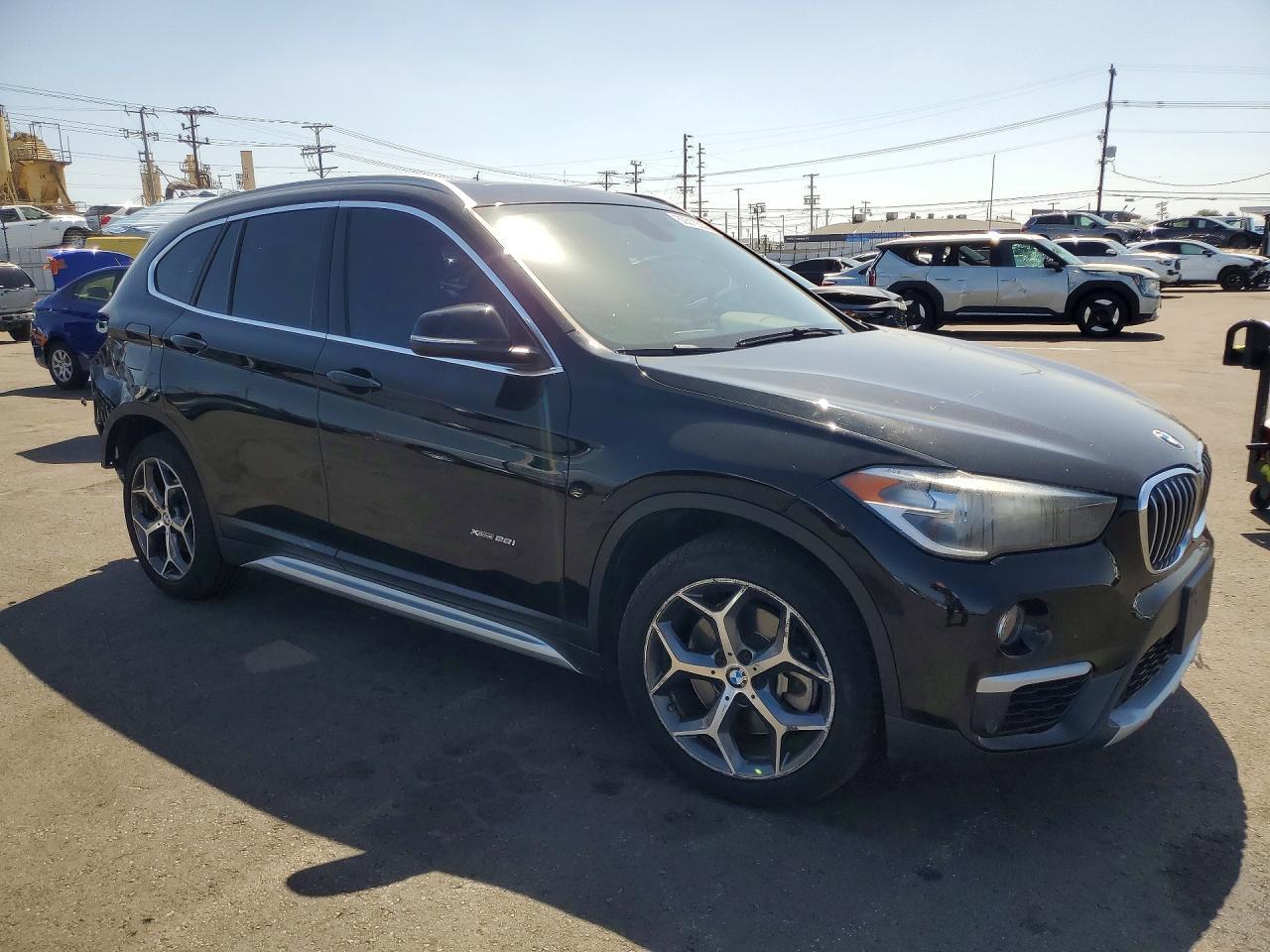 2018 BMW X1 xDrive28I - zdjęcie 4
