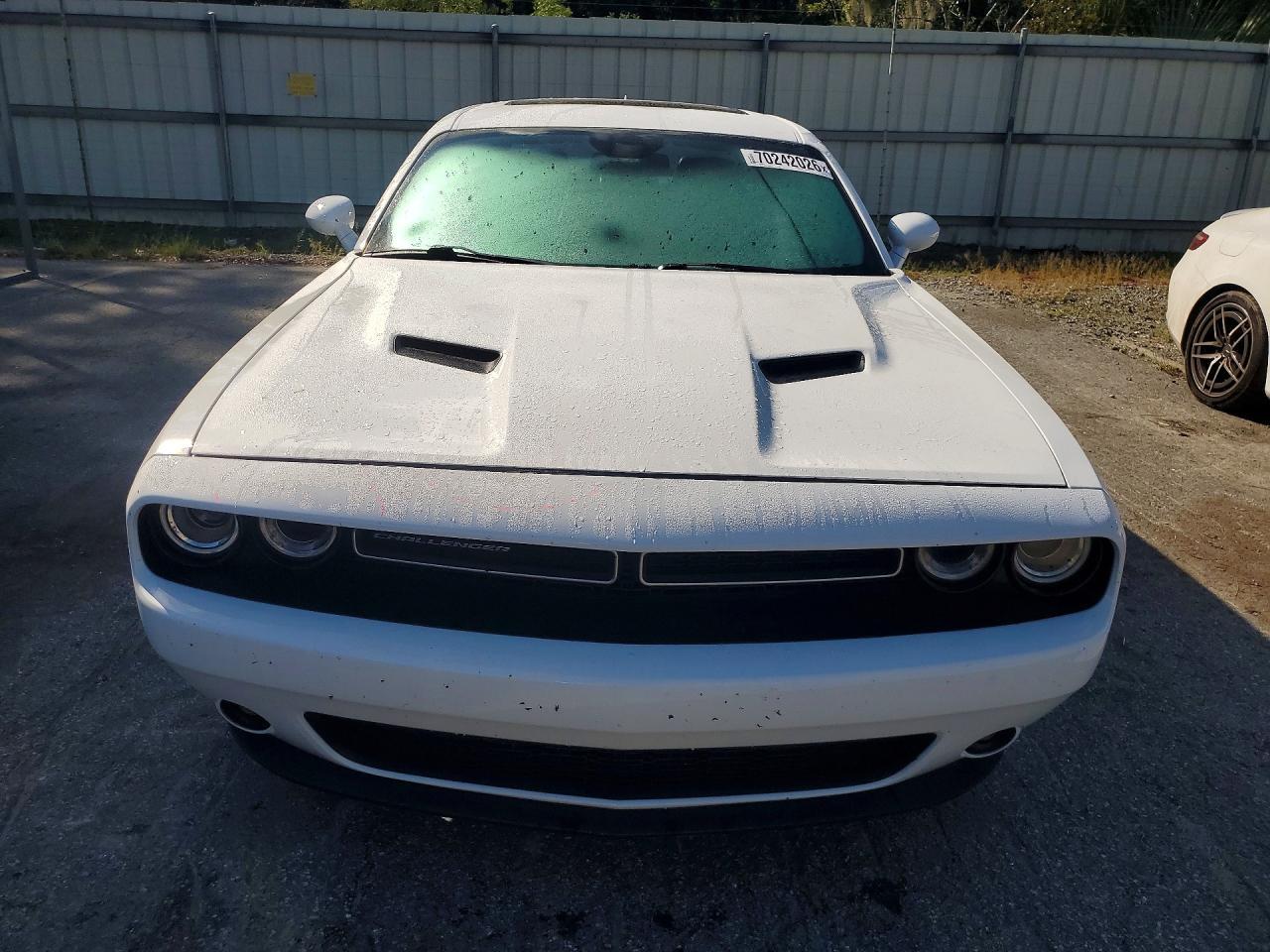 2016 Dodge Challenger Sxt - zdjęcie 5