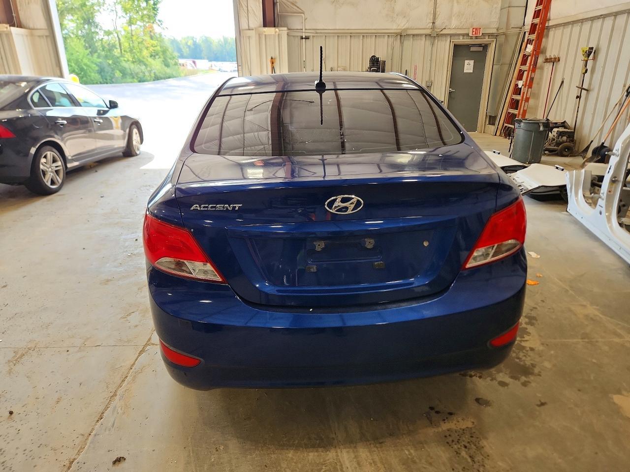 2015 Hyundai Accent Gls - zdjęcie 6