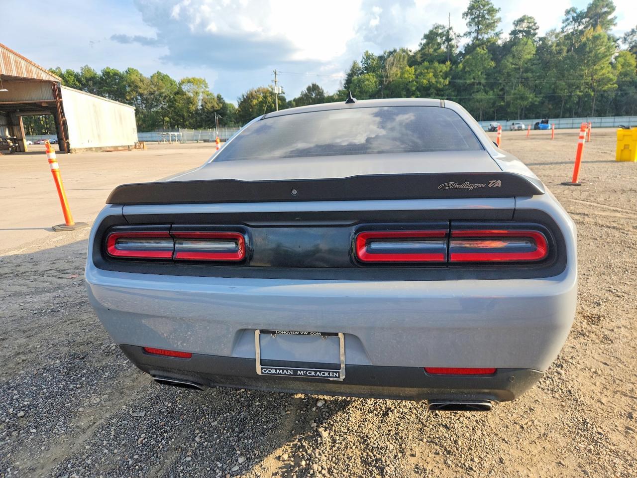 2021 Dodge Challenger R - zdjęcie 6