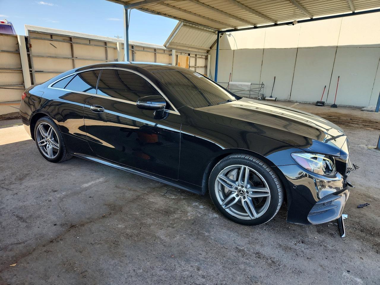2018 Mercedes-Benz E 400 4Matic - zdjęcie 4