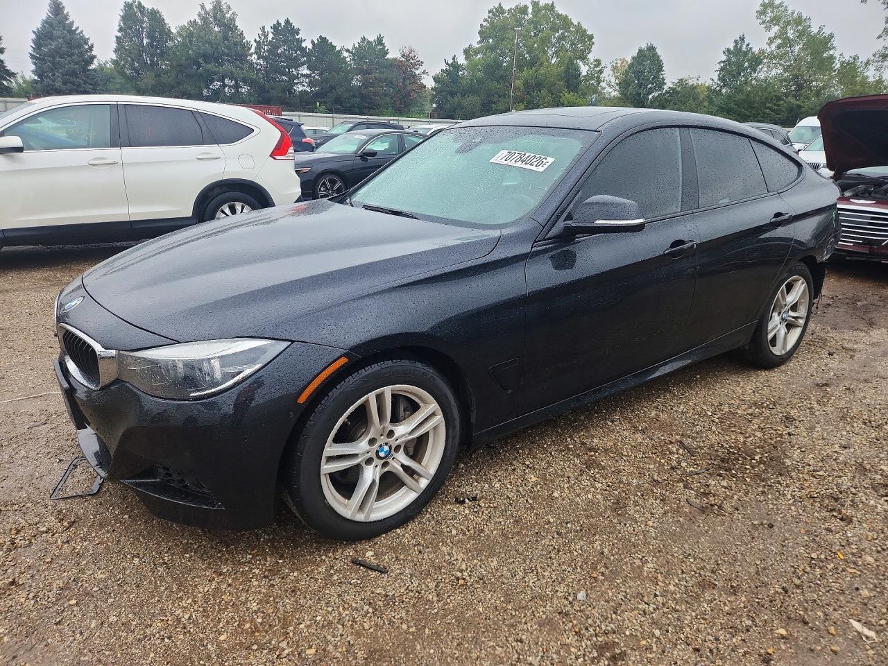 2017 BMW Seria 3 340i - zdjęcie główne