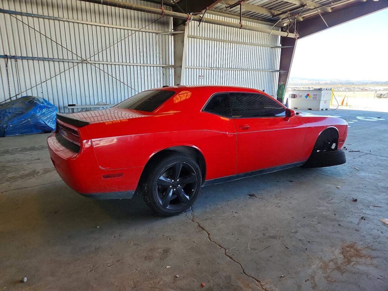 2014 Dodge Challenger Sxt - zdjęcie 3
