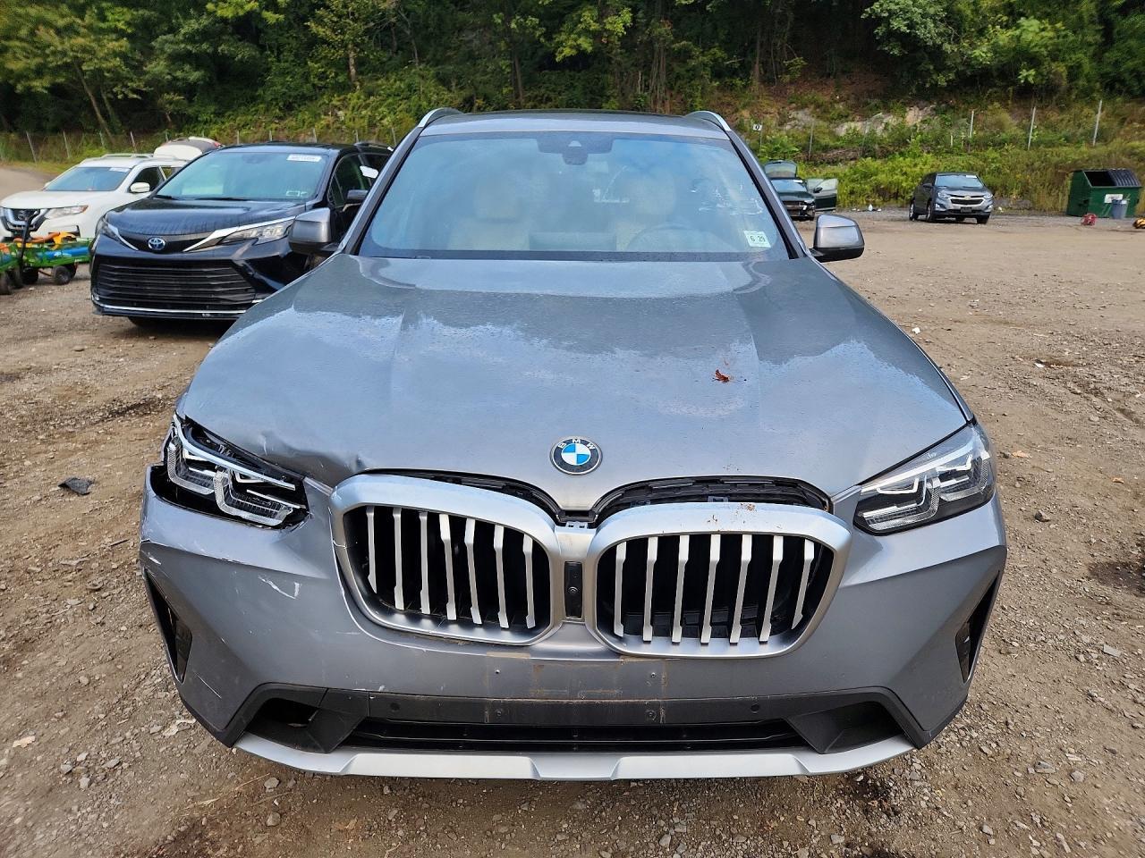 2024 BMW X3 xDrive30I - zdjęcie 5