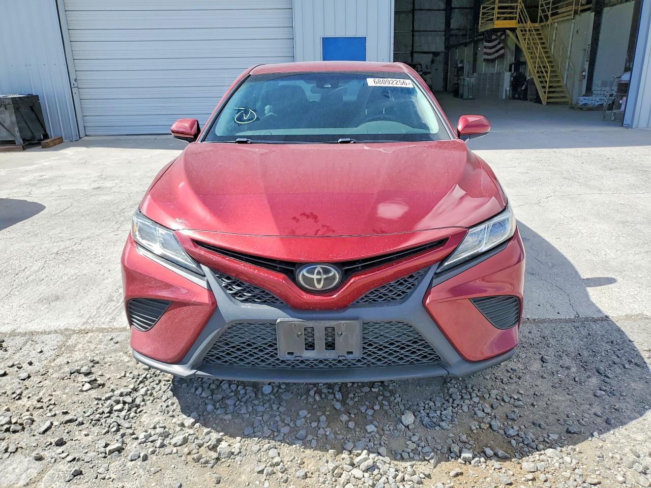 2018 Toyota Camry Se - zdjęcie 5