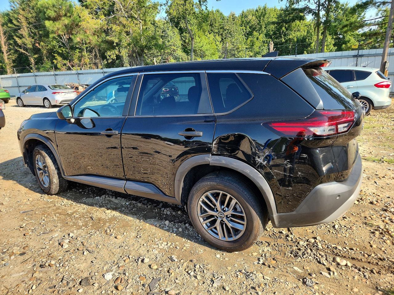 2023 Nissan Rogue S - zdjęcie 2
