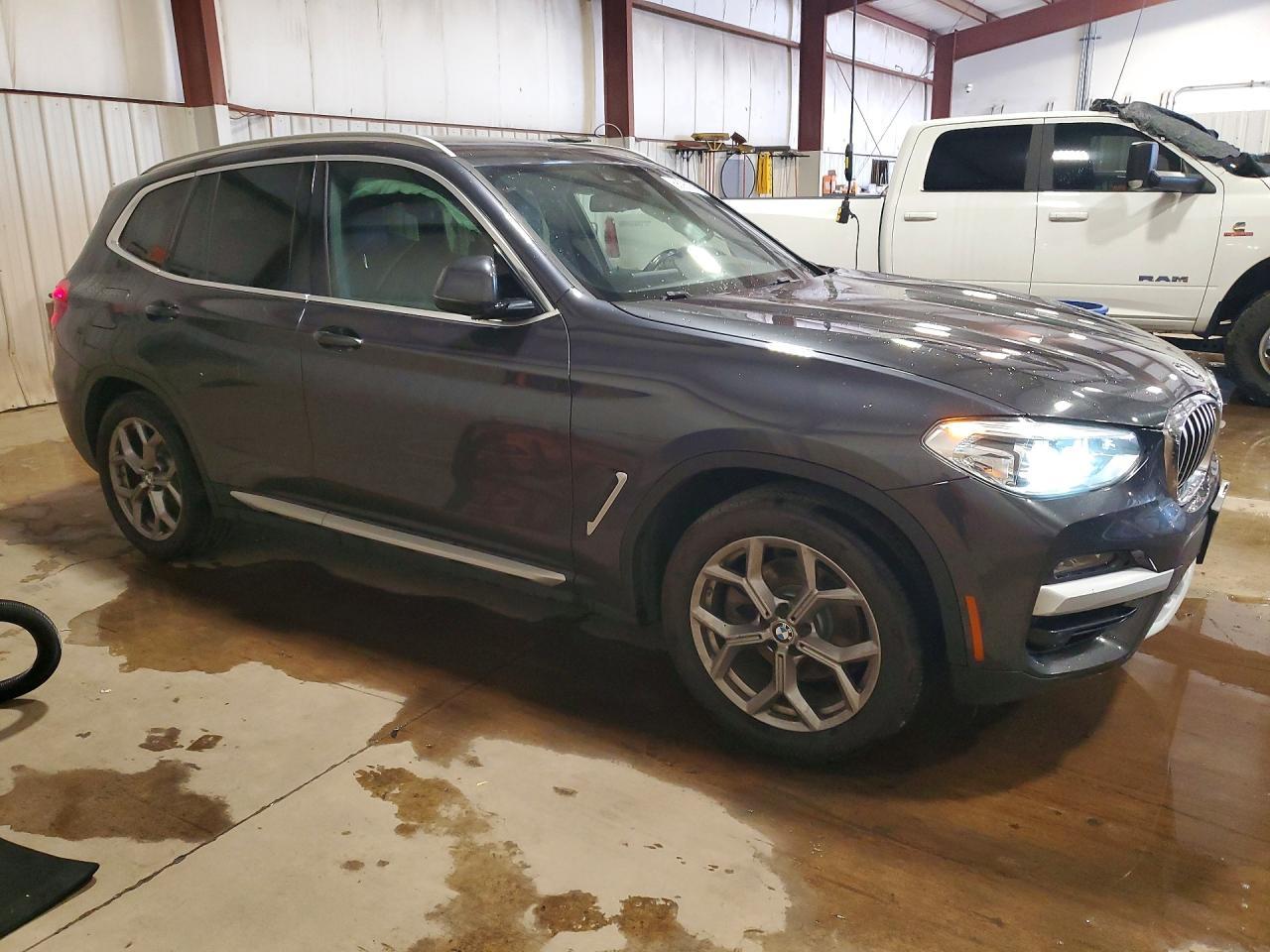 2021 BMW X3 xDrive30I - zdjęcie 4