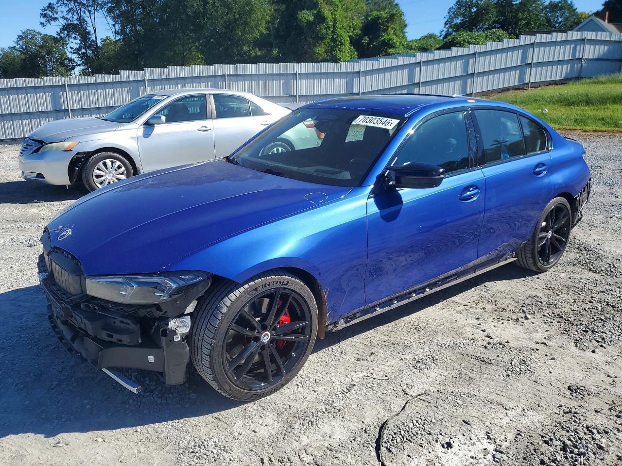 2023 BMW Seria 3 340i - zdjęcie główne