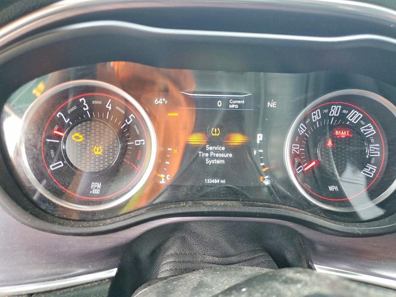 2017 Dodge Challenger Sxt - zdjęcie 9