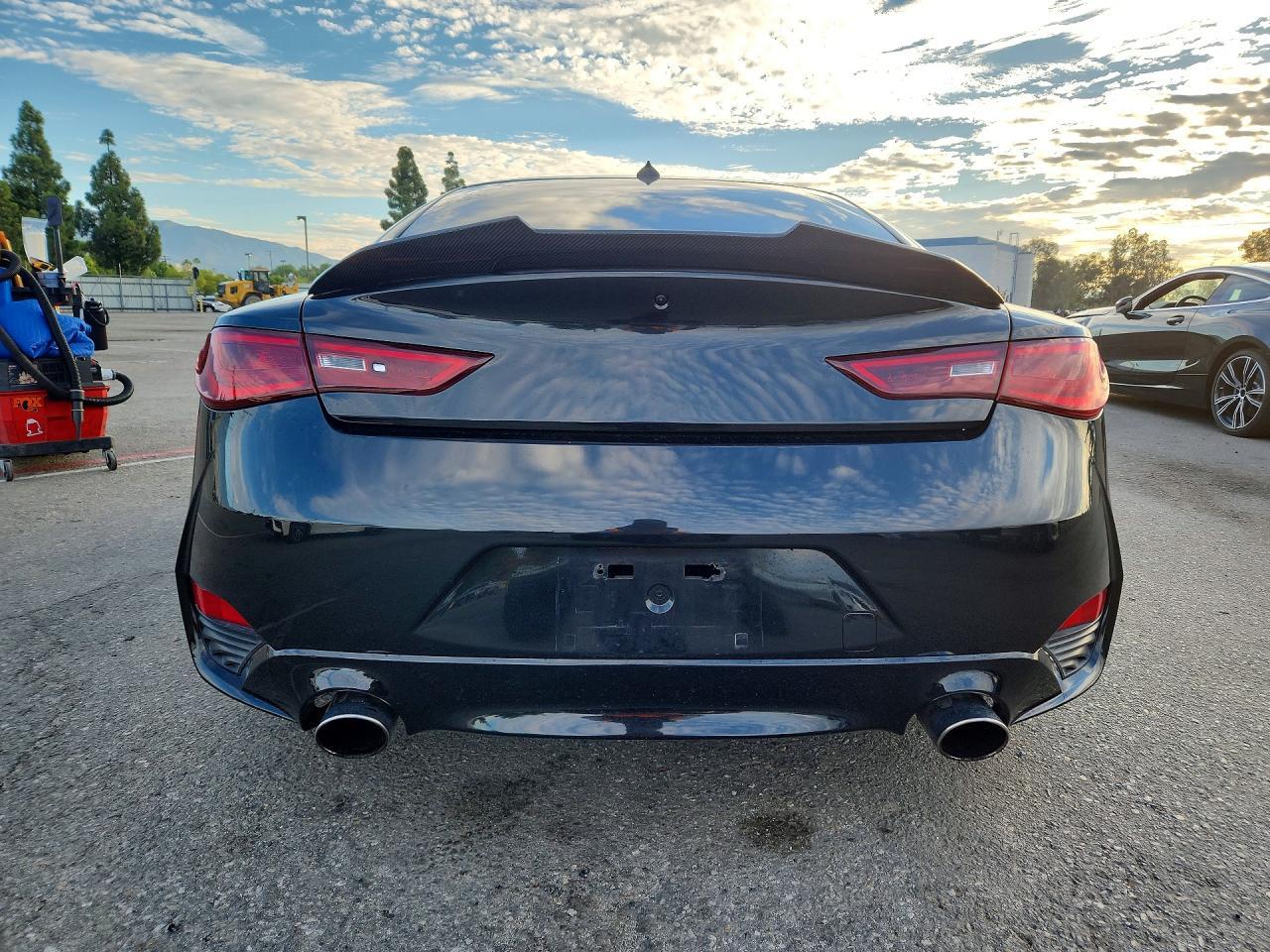 2017 Infiniti Q60 3.0T Premium - zdjęcie 6