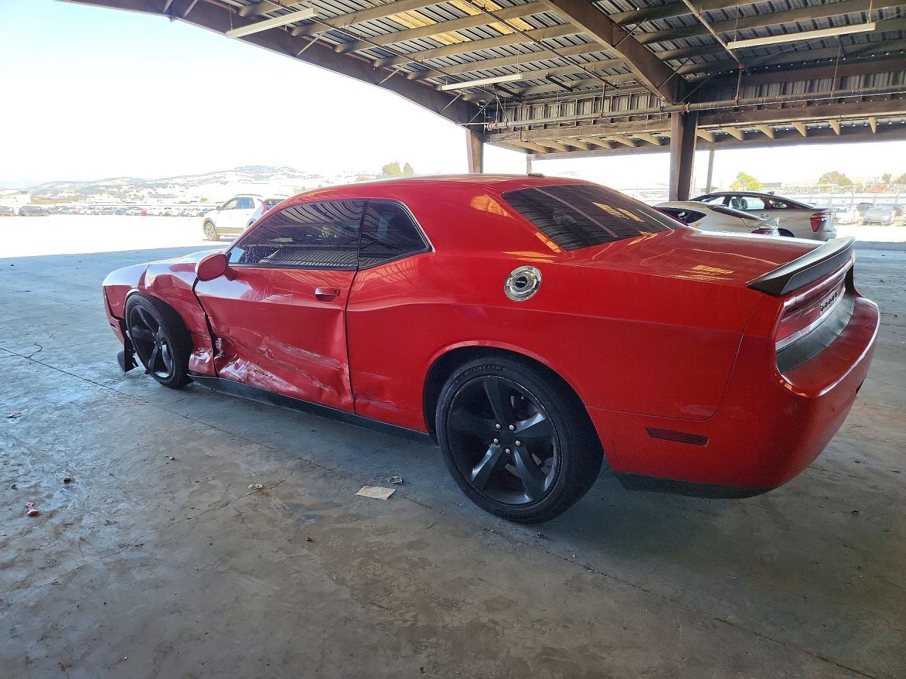 2014 Dodge Challenger Sxt - zdjęcie 2
