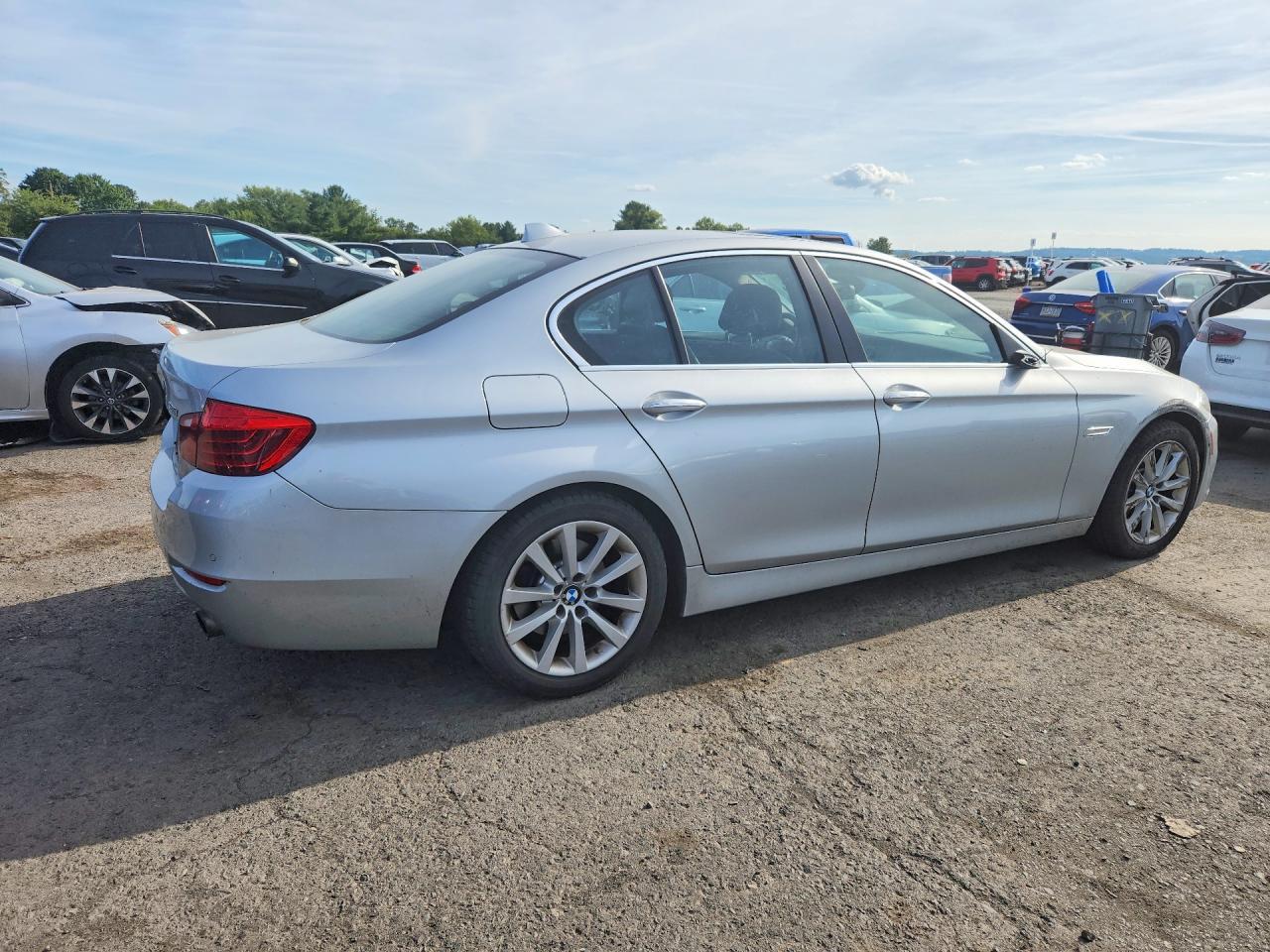 2016 BMW Seria 5 535i - zdjęcie 3
