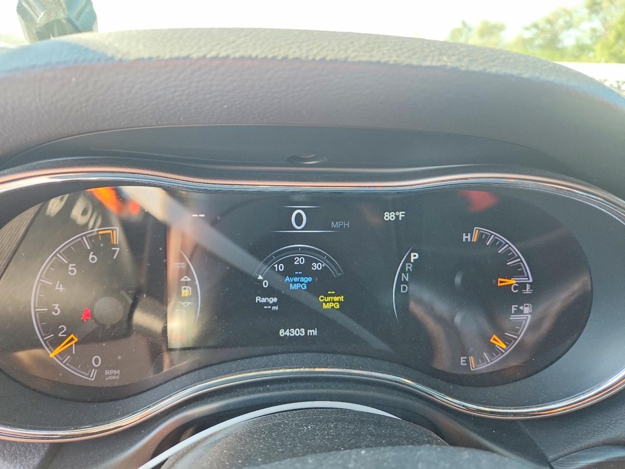 2019 Jeep Grand Cherokee Limited - zdjęcie 9