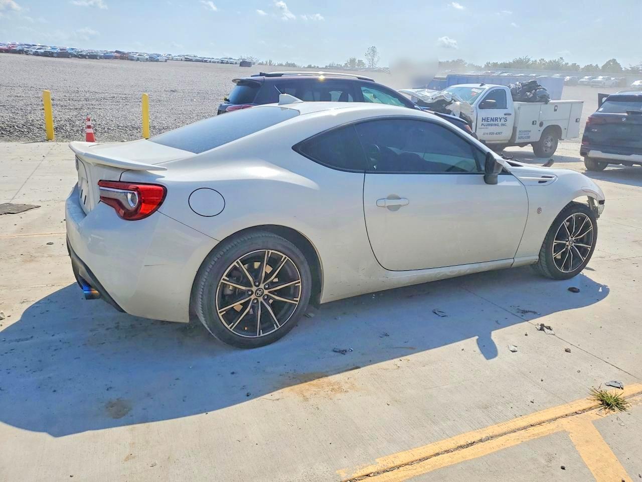 2019 Toyota 86 Base - zdjęcie 3