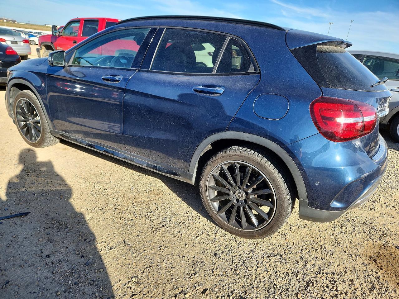 2019 Mercedes-Benz Gla 250 4Matic - zdjęcie 2
