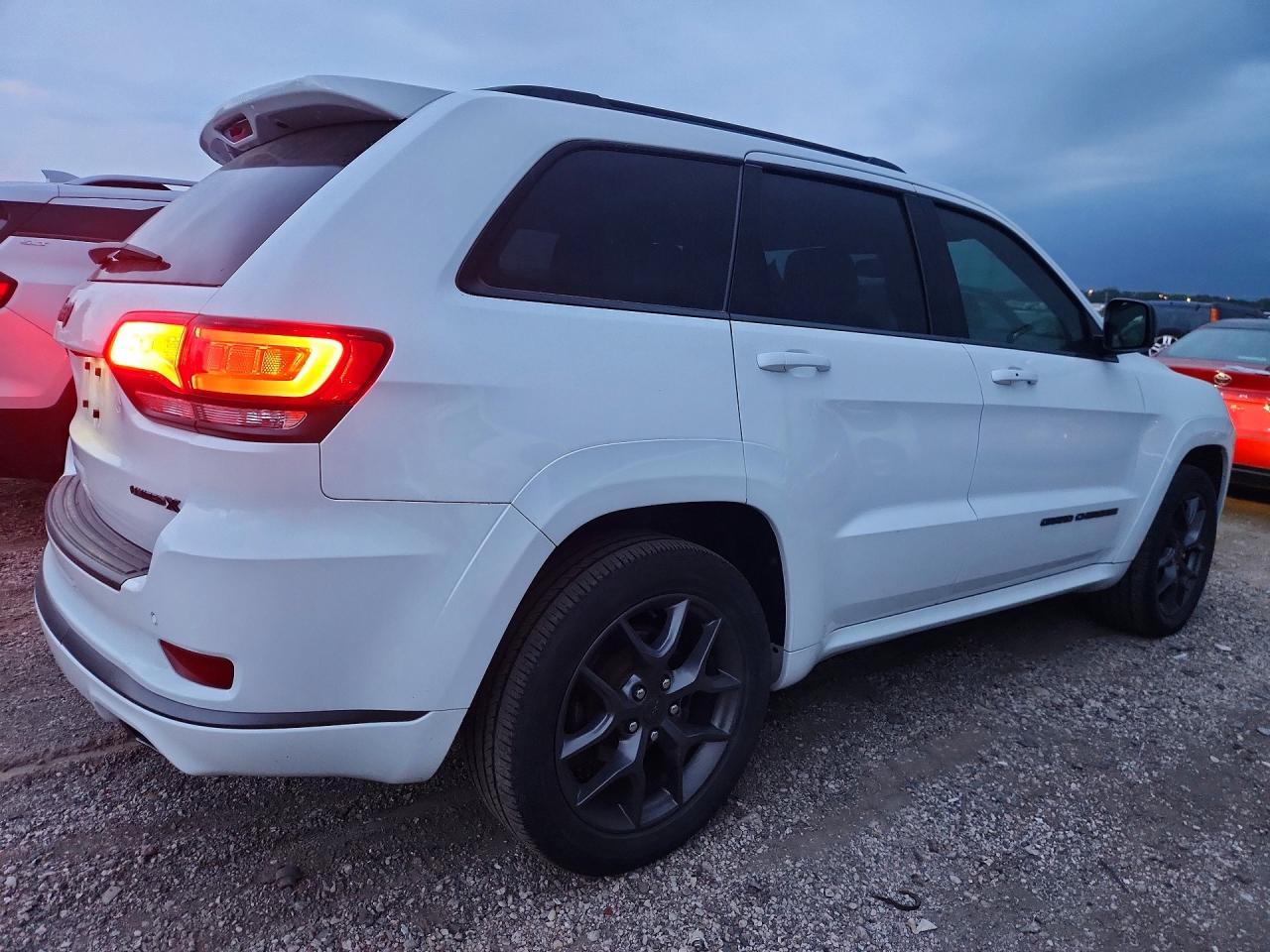 2020 Jeep Grand Cherokee Limited - zdjęcie 3