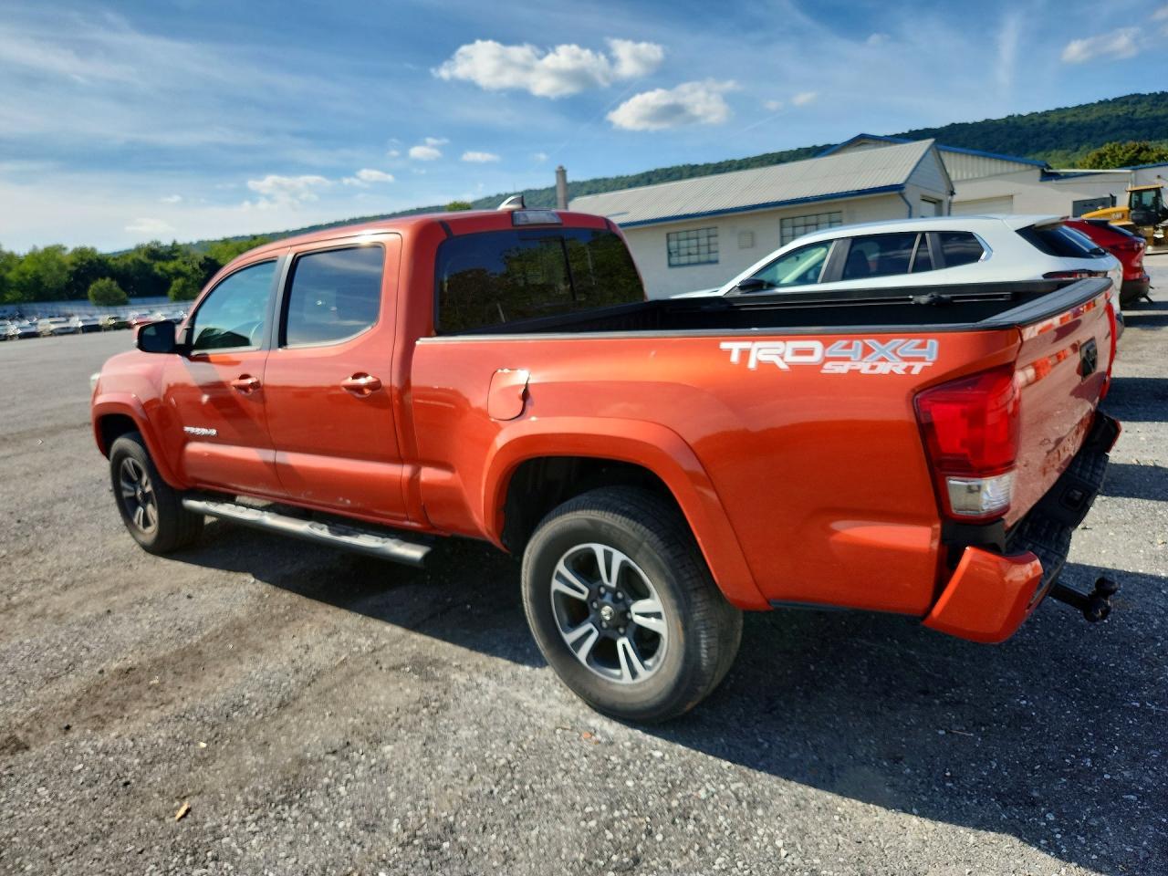 2017 Toyota Tacoma Trd Sport - zdjęcie 2