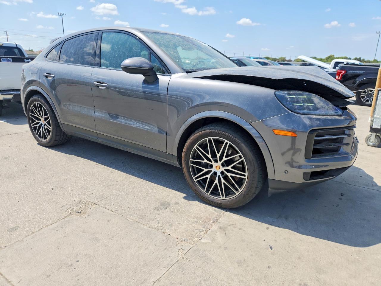 2025 Porsche Cayenne Coupe - zdjęcie 4