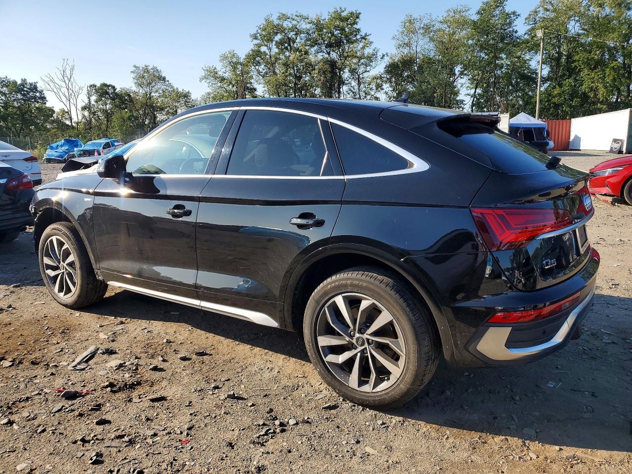 2023 Audi Q5 Sportback Premium 45 - zdjęcie 2
