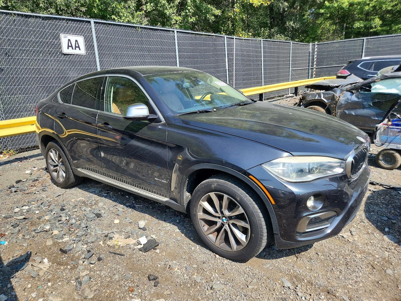2015 BMW X6 xDrive35I - zdjęcie 4