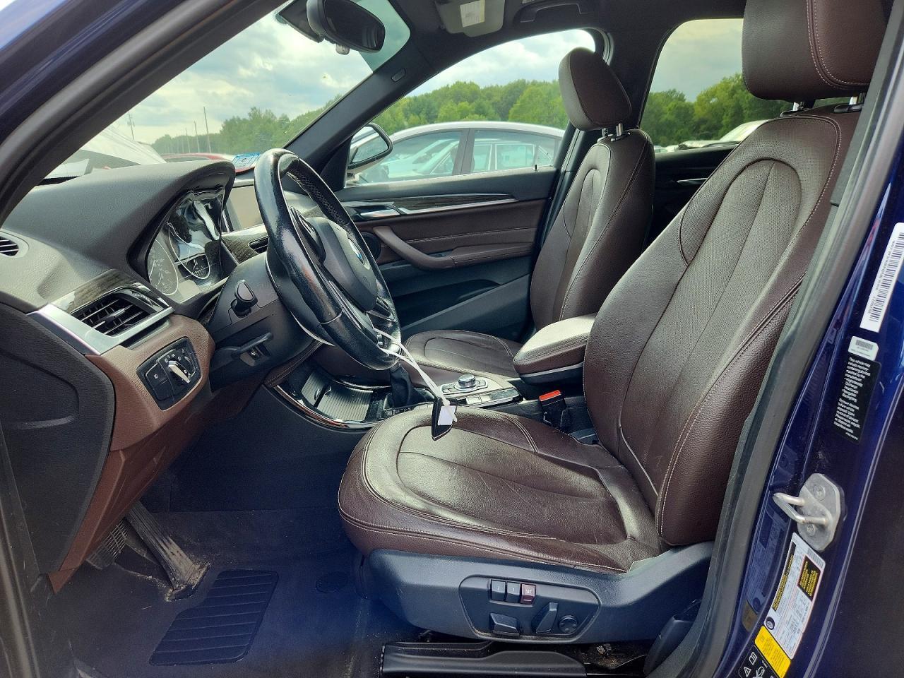 2016 BMW X1 xDrive28I - zdjęcie 7