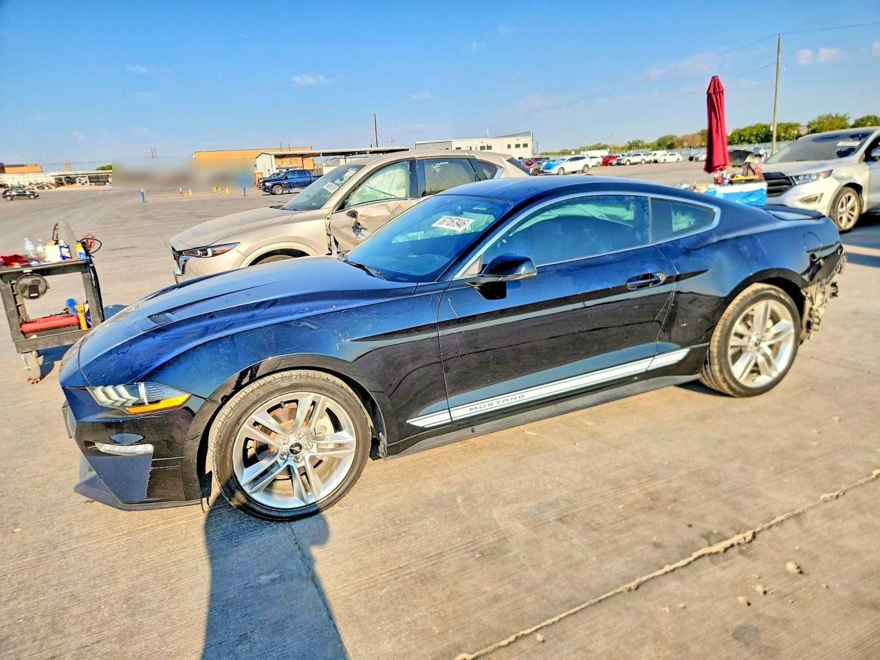 2018 Ford Mustang - zdjęcie główne