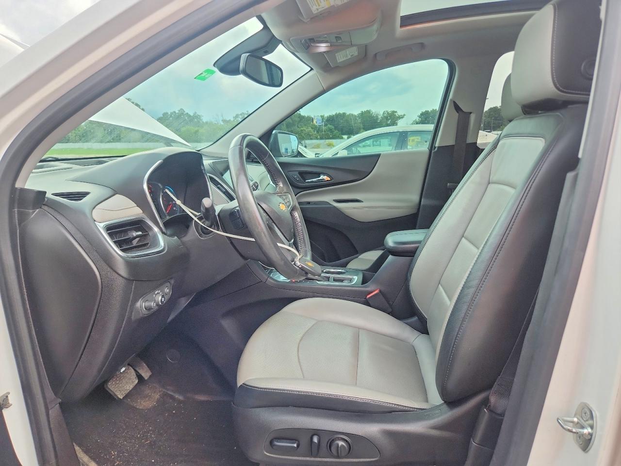 2018 Chevrolet Equinox Premier - zdjęcie 8
