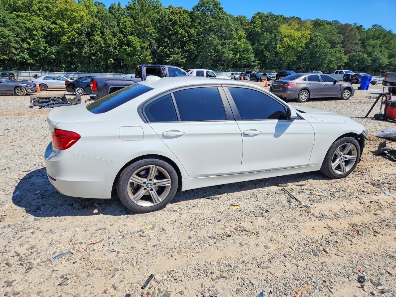 2015 BMW 328 I - zdjęcie 3