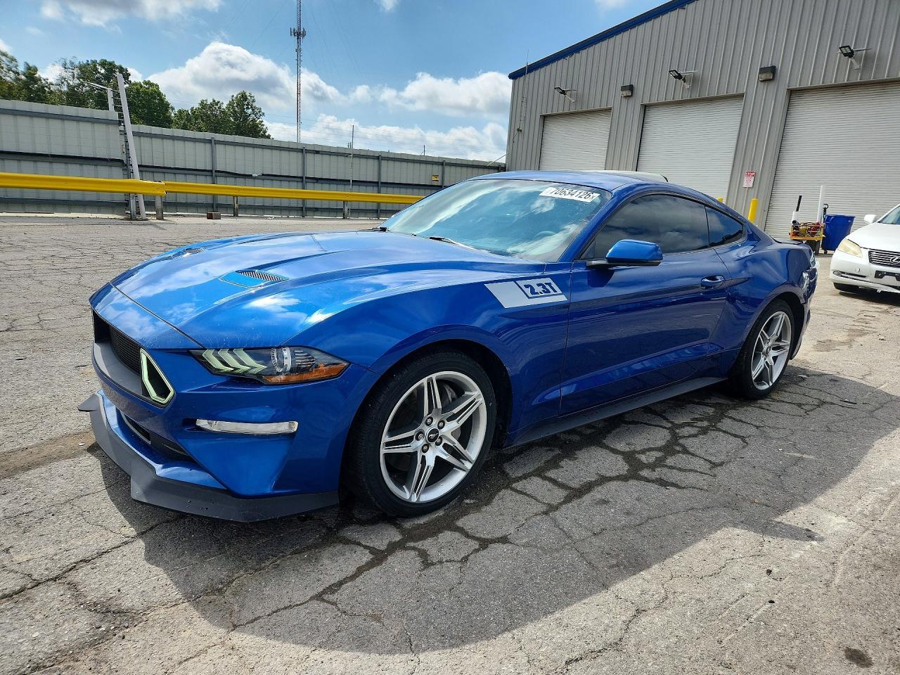 2018 Ford Mustang - zdjęcie główne