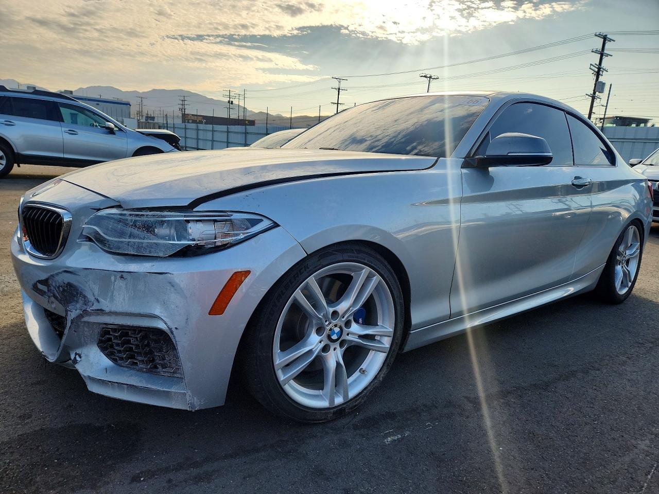 2016 BMW M235I - zdjęcie główne