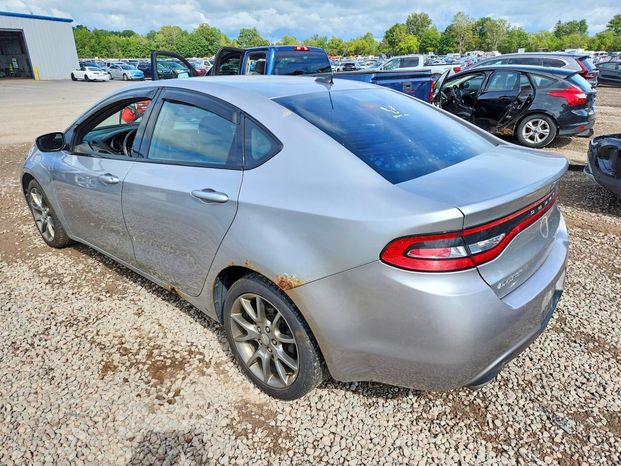 2014 Dodge Dart - zdjęcie 2
