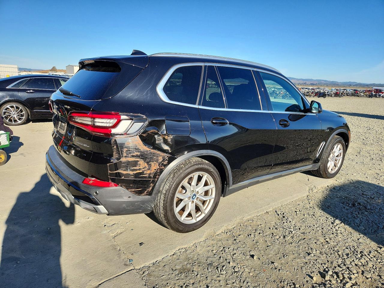 2022 BMW X5 xDrive45E - zdjęcie 3