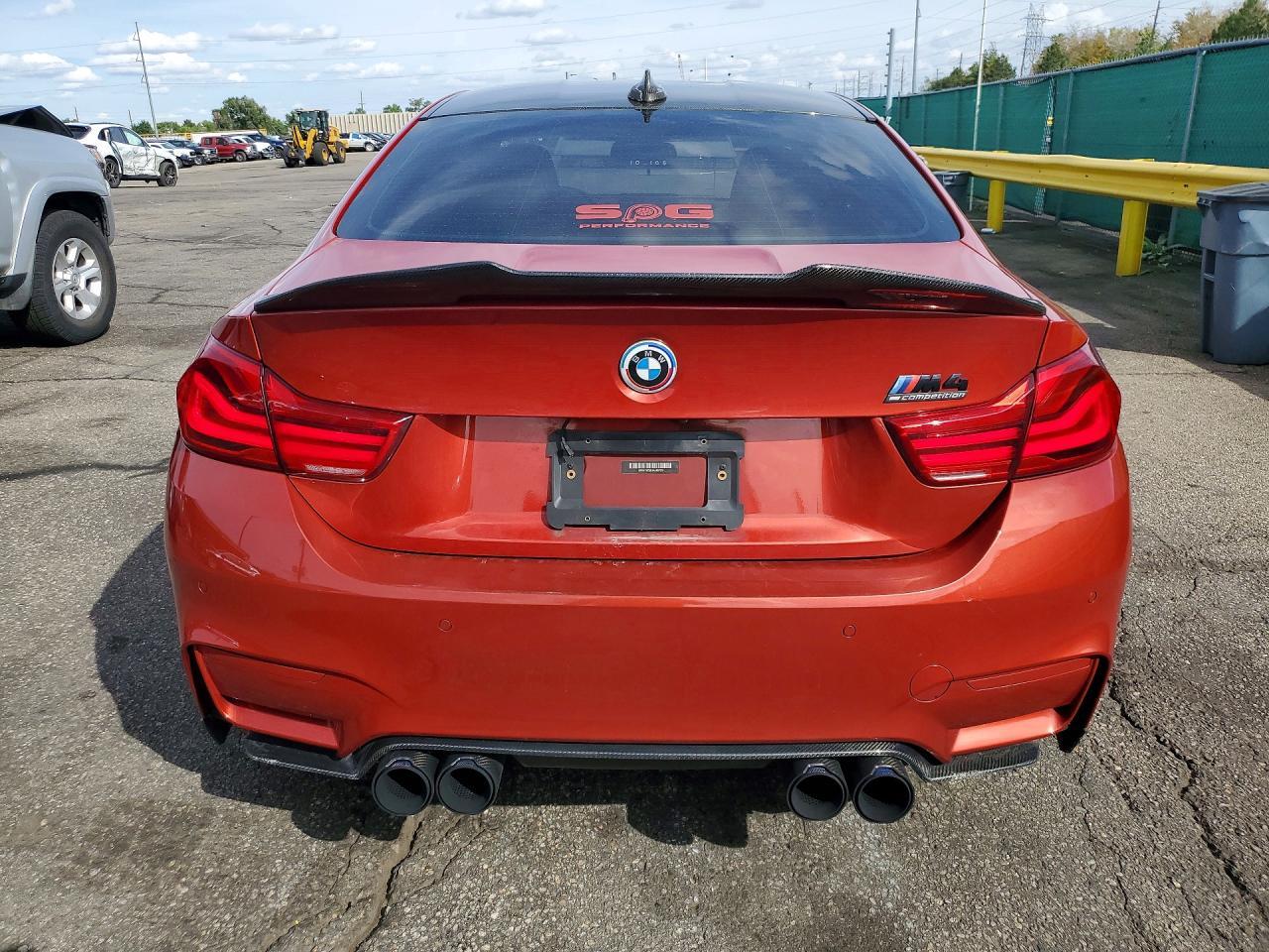 2018 BMW M4 - zdjęcie 6